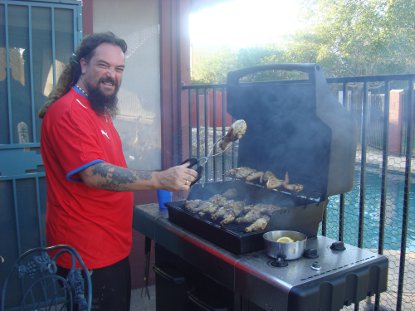 Max Cavalera cooking